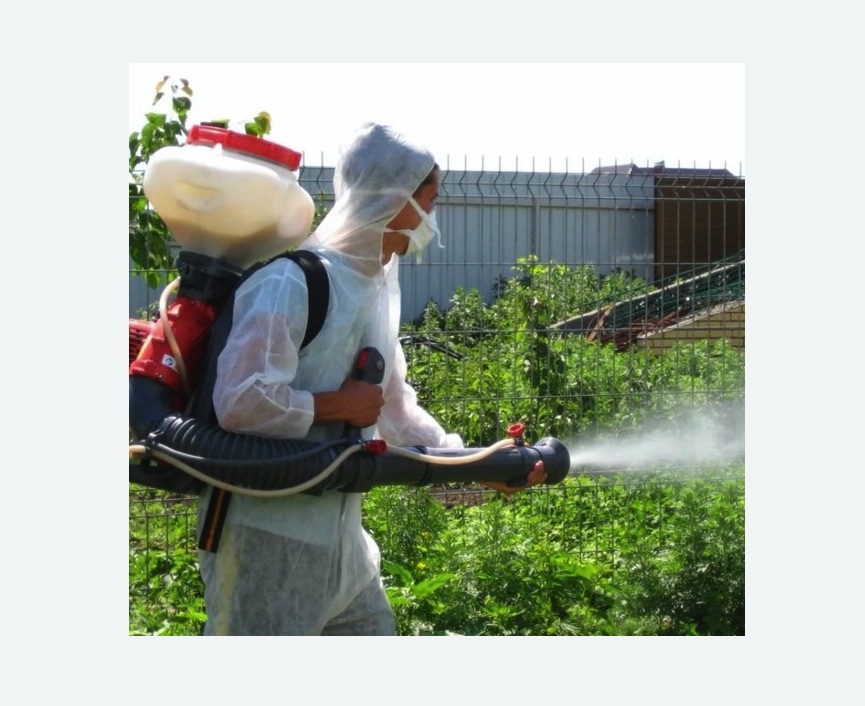 Акарицидная обработка территории в Славянске-на-Кубани